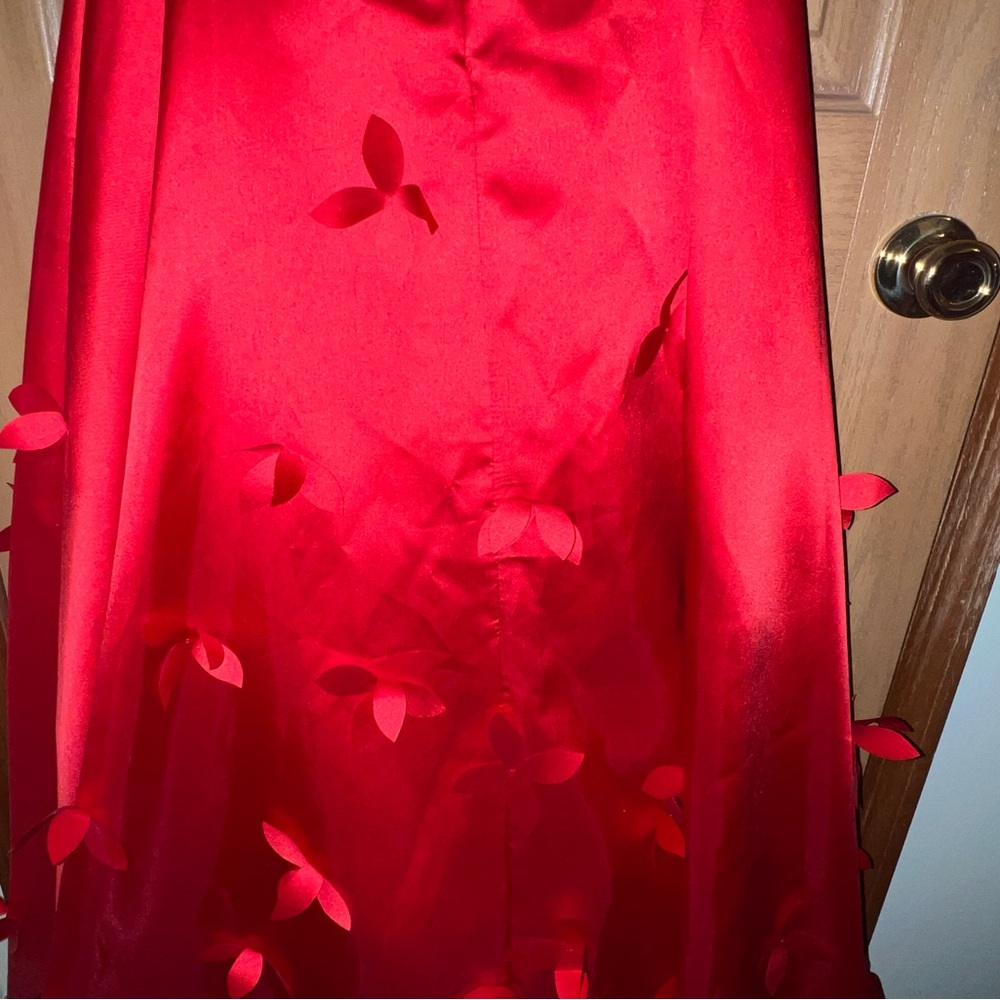 NWT B. Smart Red Satin Maxi Dress Size 0 - Picture 15 of 15